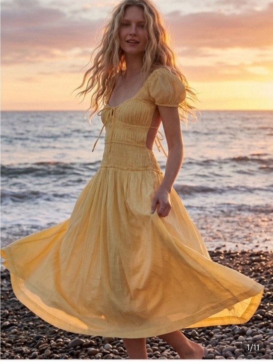 Free People Dresses & Skirts - Free People Feeling Bonita Midi Dress in Yellow